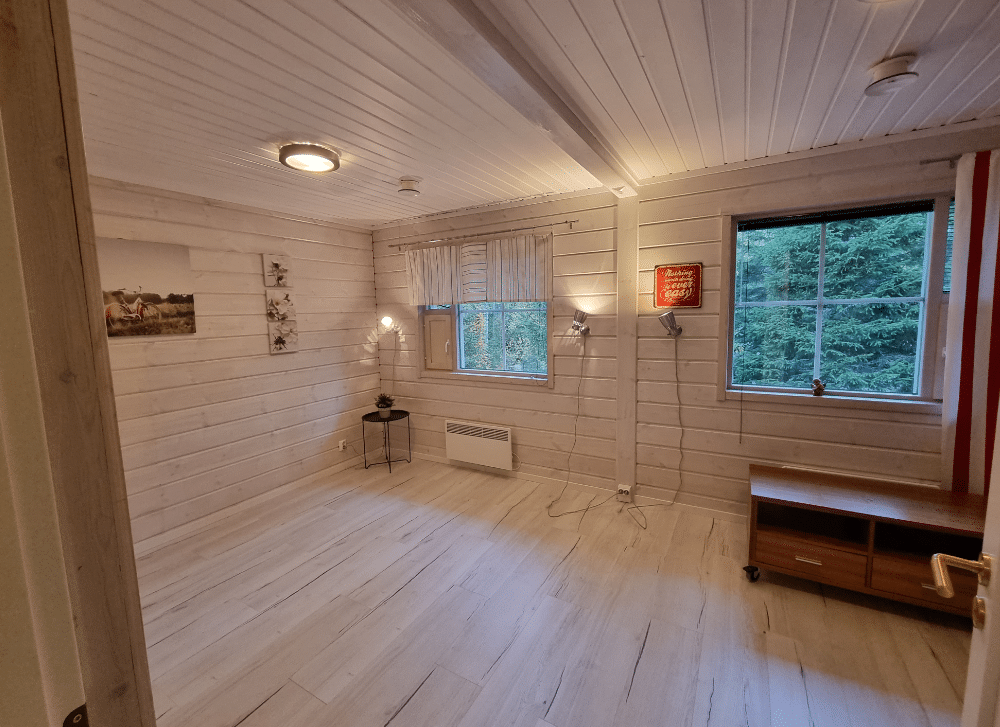 Yhdistetyt makuuhuoneet remontin jälkeen